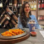 Simran Natekar Instagram -