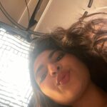 Simran Natekar Instagram – In between camera and lights📸