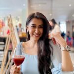 Simran Sharma Instagram – 🍷🥰