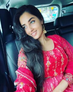 Simrat Kaur Instagram - Muskan aa rahi hai cinema gharo mai 11 August ko🥹❤️🙏🏻 GADAR 2