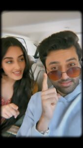 Simrat Kaur Instagram - Countdown to First Day First Show begins… tayyar hain aap? 

Jeetey aur Muskaan toh tayyar hain 😎

#Gadar2 bade parde par 11 August .. Independence day Weekend 🇮🇳