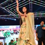 Simrat Kaur Instagram - Blessed ❤️🙏🏻🧿Thankful 📸 @by.manish 👗 @archanakochharofficial Mumbai, Maharashtra