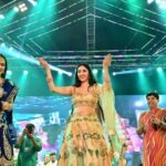 Simrat Kaur Instagram - Blessed ❤️🙏🏻🧿Thankful 📸 @by.manish 👗 @archanakochharofficial Mumbai, Maharashtra