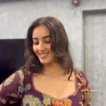 Simrat Kaur Instagram – 💛💃🏻