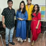 Smita Gondkar Instagram – ‘दिल दोस्ती दीवानगी’ च्या गप्पा आपलं महानगर – My Mahanagar वर लवकरच… 
#DilDostiDeewangi #MarathiMovieMagic #FriendshipSaga #दिलदोस्तीदीवानगी #MajhiDosti #LoveAndLaughter #MarathiCinema #MovieMania #दोस्तीचीभावना
