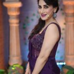 Smita Gondkar Instagram - At Promotion Event for Dil Dosti Deewangi at Chala hawa yeudya.. Photography: @darshan_dhoble_photography Outfit : @richa_r29 @style__inn @iamchiragpatil @veenie.j @kashyap.parulekar_official @smita.gondkar #smitagondkar #smittens #chalahawayeudya #DilDostiDeewangi #promotion #movie #events #explorepage #instagram #मराठी #marathi #movie #film