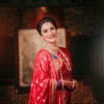 Smita Gondkar Instagram – Celebrating the true essence of Nauvari Saree✨🪷
.
.
.
Makeup & Hair : @goldentouchstudio_makeupartist 
Photography : @mukesh_narkar.in 
Outfit : @royaltasta
Jewels : @chandrakalm_jewellery
Venue : @beltungwada
.
.
.
#smitagondkar #smittens #ganeshchathurthi #ganeshfestival #ganpati2023 #FestiveMakeup #DivineBeauty #EthnicGlam #IndianFestivalLook #TraditionalMakeup #SpiritualBeauty #VibrantHues #CulturalGlam #punemakeup #punemakeupartist #puneblogger #punebrides #makeupcourses #ganeshchaturthi #ganeshutsav #ganeshfestival2023 #ganapatibappamorya #navari #navarisaree #punebrides #punemakeupartist #punemakeupartist❤️