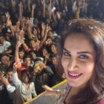 Smita Gondkar Instagram - Feeling Blessed to receive all this Love from shikhrapur. Gokul Ashtami fever. Dahi Handi Vibes ❤️❤️❤️ . . Outfit : @richa_r29 @style__inn . . #smitagondkar #smittens #shikhrapur #govinda2023 #gopalkala #govinda #govindafestival #nittrobespokefitness #janmashtam