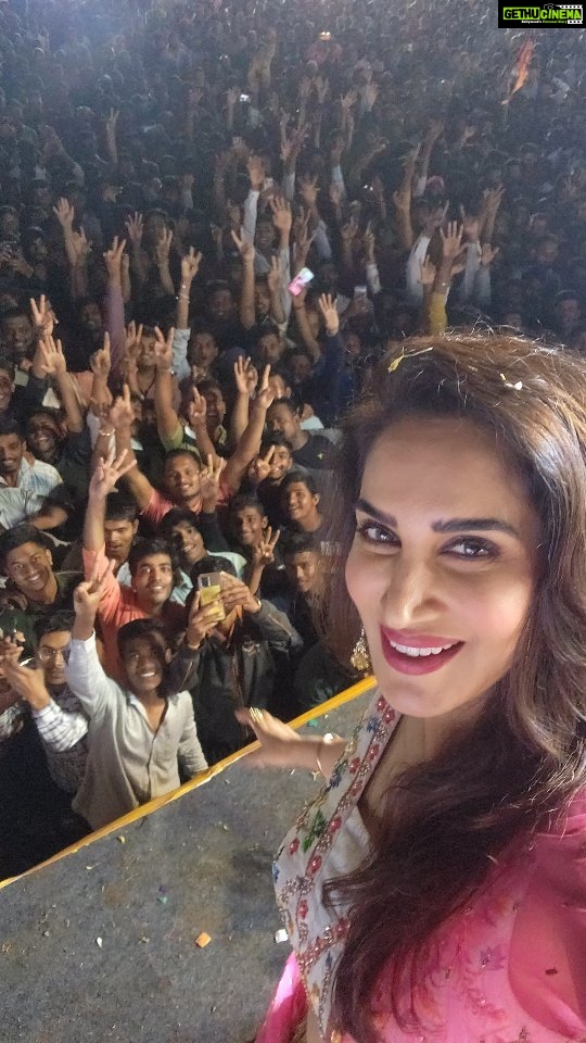 Smita Gondkar - 11.2K Likes - Feeling Blessed to receive all this Love from shikhrapur. Gokul Ashtami fever. Dahi Handi Vibes ❤️❤️❤️
.
.
Outfit : @richa_r29 @style__inn
.
.
#smitagondkar #smittens #shikhrapur #govinda2023 #gopalkala #govinda #govindafestival #nittrobespokefitness #janmashtam