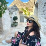 Smita Gondkar Instagram - Wanderlust Chronicles . . . Outfit Stylist : @richa_r29 @style__inn . . . #smitagondkar #smittens #travel #traveldiary #trip #wanderer #explorepage #trending #instagram