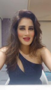 Smita Gondkar Instagram - Do Watch Our Movie Dil Dosti Diwangi
In theatre near you 🎥🍿
.
.
.
Director: @shirishvrane
Producer: #RajendraRajan rajanrajendra
Banner: @transindiamediaentertainment

@iamchiragpatil @veenie.j @kashyap.parulekar_official @smita.gondkar @tirrtha @sadhosh_ @kanwalpreetofficial @durvasalokhe @smitajayakar_official @bappajoshi27 @vijay_patkar29 @surekha_kudachi @tapanacharyaindia @akshadapatel_official 

@avadhoot_gupte @vaishalisamant @rrajeshbidwe @iamjuileeparkhi @phulawa @ajitgadeofficial @sonalichandratre.patel

@ameyakhopkar @amolk_21 @promobox.studios @mediaone_pr @gargote_ganesh @dipakt20 @ashutosh_apte @ganraj_studios @sushant_deorukhkar @lokisstudio @filmastrastudios @amol_kagne_official @pranitwaykar

A #FilmastraStudios Nationwide Release

#smitagondkar #smittens #friendship #love #life #friendshipgoals #couple #couplegoals #म #मराठी #marathi #movie #film #announcement #journey #promotion