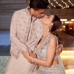 Smriti Khanna Instagram – Happy Diwali to our Instagram family 🪔✨♥️
Wearing @houseofneetalulla 
Gautam in @abujanisandeepkhosla 
Anayka in @the.adorbss