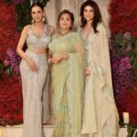 Smriti Khanna Instagram – Happy Diwali to our Instagram family 🪔✨♥️
Wearing @houseofneetalulla
Gautam in @abujanisandeepkhosla
Anayka in @the.adorbss