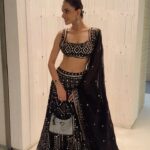 Smriti Khanna Instagram – Diwali nights ✨
Wearing @gopivaiddesigns