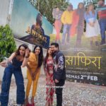 Smrity Sinha Instagram - Pushkar Jog, Pooja Sawant, Disha Pardeshi and Smrity Sinha for the poster launch of "Musafiraa" #musafiraa #posterlaunch #film #movie #PushkarJog #poojasawant #dishapardeshi #smritysinha