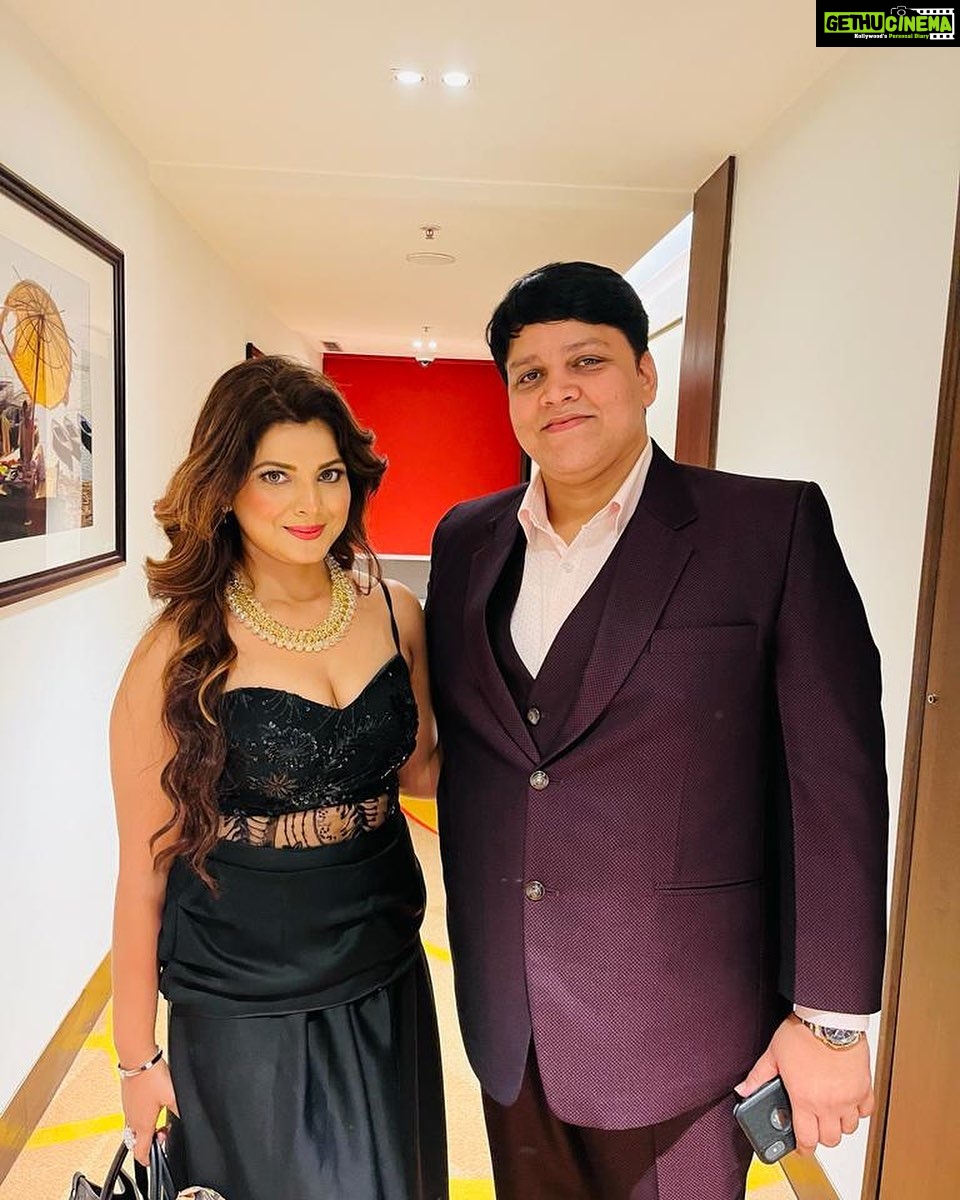 Smrity Sinha Instagram - Wish u a very happy birthday 🎂🎂🎉🎉🎊🎊😍God Bless u always lots of love 😍