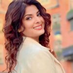 Smrity Sinha Instagram - Wish You Very Happy Birthday My Fav.Actress @smritysinha_official ji (Dii)🎂🥳God Bless U #happybirthday #smritysinha Best wishes @astitwa_dubey #astitwadubey #chahat Ｈａｐｐｙ・Ｂｉｒｔｈｄａｙ