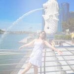 Smrity Sinha Instagram - Holiday in Singapore 🇸🇬… m learning to love myself❤️ #smritysinha #instagood #reelsinstagram #instagram Merlion , Singapore