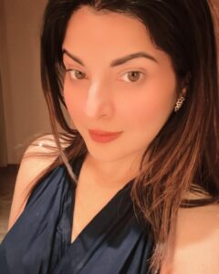 Smrity Sinha Instagram - नाम स्मृति है… हम याद आते नहीं… याद रह जाते हैं😜
#ınstagood #instagram #smritysinha #pic