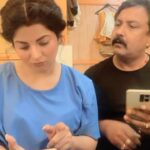 Smrity Sinha Instagram - समझ नहीं आ रहा कि सवाल पर हँसू या जवाब पर 😂🤣 #instagood #smritysinha #reels #instagram