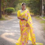 Sneha Instagram - Congratulations, my dearest @geetuhautecouture for launching your own label @swaasabygeetu . You have worked so hard all these 10 years to make a mark in your career and build your client base. I'm super proud of you. Love you for what you are.😍😍 Thank you @ashokarsh for your continued support. A big shout out to your fantastic team🥰🙏 and last but not least, my sweetheart @vyshalisundaram_hairstylist for always being the sweetest❤️