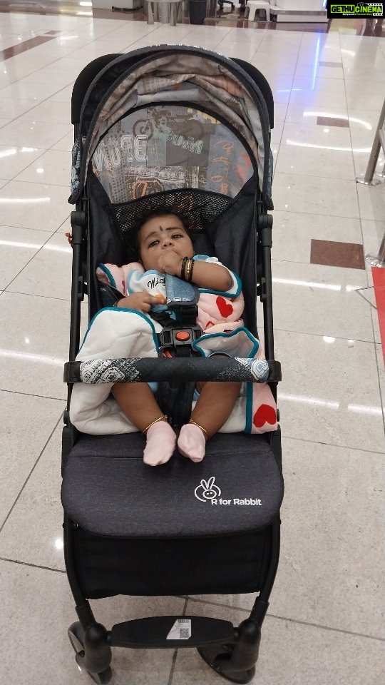 Sneha Sreekumar Instagram - 🥰🥰 at last..... ❤❤❤❤ #reelinsta #reelsinstagram #reelsuplod #reelsuploodingtime #kedar #babycare