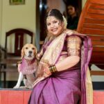Sneha Sreekumar Instagram – യാദൃശ്ചികമായി  ജീവിതത്തിലേക്ക് വന്ന എന്റെ ഭാഗ്യം ആണ് ഓസ്കാർ. കേൾക്കുന്നവർക്ക് വെറും പട്ടിഭ്രാന്ത് എന്ന് തോന്നുമെങ്കിലും, സത്യത്തിൽ ഇവൻ വന്ന ശേഷം എന്റെ ജീവിതത്തിൽ വലിയ മാറ്റങ്ങൾ ഉണ്ടായി എന്നത് സത്യം ആണ്. സന്തോഷത്തിലും സങ്കടത്തിലും കട്ടക്ക് കൂടെ നിൽക്കുന്ന എന്റെ ഓസ്കി, വളരെ പെട്ടെന്ന് ഞാനുമായി അടുത്തു. ഗർഭകാലത്തു സത്യത്തിൽ എന്നെ ഇത്രയും പുറകേനടന്നു ശ്രദിച്ച വേറെ ആളില്ല 🥰. കുഞ്ഞുവരുമ്പോൾ എല്ലാരും പറഞ്ഞു ഓസ്‌ക്കിയെ മാറ്റിനിർത്തണം, അവൻ എങ്ങിനെ പ്രതികരിക്കും എന്നൊന്നും അറിയില്ലല്ലോ എന്നൊക്കെ. പക്ഷെ എല്ലാരേയും ഞെട്ടിച്ചു കൊണ്ട് മനുഷ്യരുപോലും അഡ്ജസ്റ്റ് ചെയ്യാത്ത വിധത്തിൽ അവൻ അനിയന് വേണ്ടി ഒതുങ്ങി പലതിലും.ഇപ്പൊ വാവയുടെ കാവൽ ആണ്.പുറത്തുന്നു കാണാൻ വരുന്നവർ കുഞ്ഞിനെ എടുത്തോണ്ടുപോകുമോ എന്ന് നോക്കിയിരിക്കൽ ആണ്, വാവ കരഞ്ഞാൽ ടെൻഷൻ ആണ് ഓസ്‌കിച്ചേട്ടന്.നീ ഇല്ലാതെ ഞങ്ങളുടെ വീട്ടിൽ പൂർണതയില്ല, അത്രയും നിന്നെ സ്നേഹിക്കുന്നു ഓസ്കി ❤️ എന്റെ ഓസ്‌കാറിന് ജന്മദിനാശംസകൾ ❤️ @oscarbeagle1
#happybirthday #beaglelover #petloverkerala