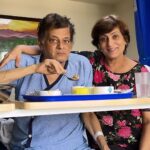 Sneha Ullal Instagram - The most amazing thing is to feel loved.. #family #snehaullal #myparents Mumbai - मुंबई