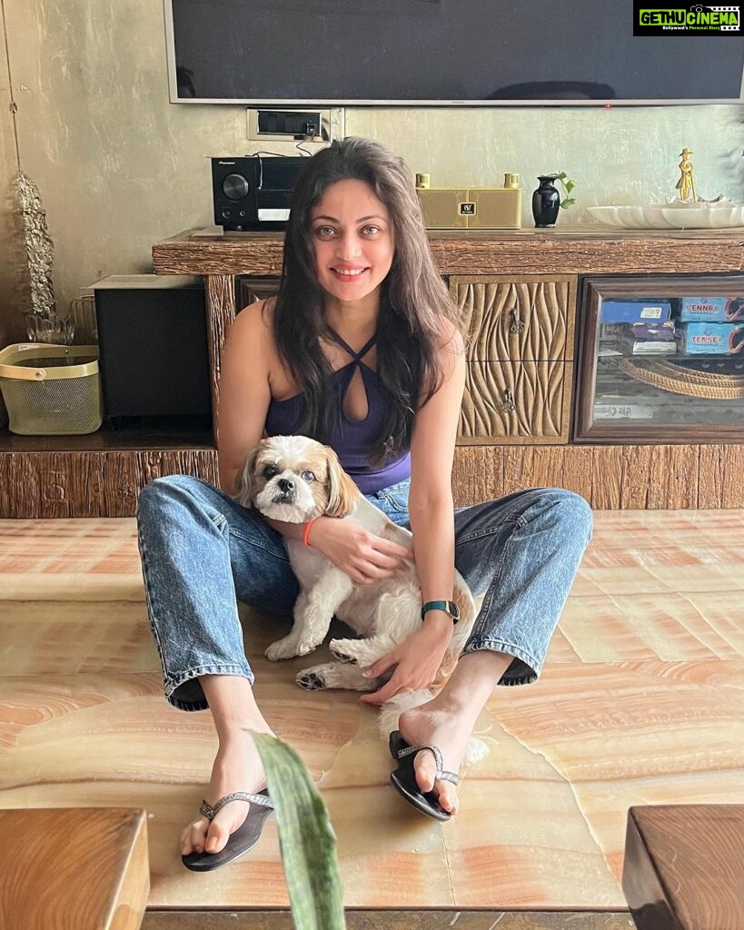 Sneha Ullal Instagram - Today began and ended with a smile #snehaullal #smilemore #onelife #keepitreal Mumbai - मुंबई