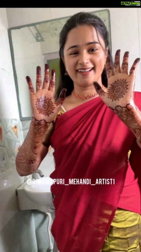 Snehan Instagram - @dharmapuri_mehandi_artist1 Contact :9025159134