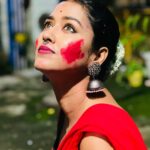 Sohini Sarkar Instagram - শীতকাল কবে আসবে ? #today #durgapujo2023 #festival #red #october 📷🍁🎼🎶🎶