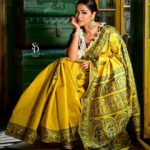 Sohini Sarkar Instagram - 🌸 Pujo Shoot for @sangbadpratidin In frame : @sohinisarkar01 💛 Photo : @siladitya_dutta Makeup & Hair : @abhijitpl2 Saree : Priyogopal Bishoyi Blouse : @parama_g Jewellery: @tahir_somethingsopure Styling : @bidisha_chattopadhyay Coordination : @shampalimaulick . . . . . . . . . . . . . . . . . . . . . . . . #actress #photoshoot #fashionblog #fashionblogger #fashionmagazine #portraitsgames #styleblogger #portraitspg #portraitsmood #photooftheday #fashionblogger_de #portraitphotography #fashiondiaries #fashioneditorial #fashionphotography #fashionwoman #ootd #ootdfashion #portraits #portraitpage #styleinspiration #portraitmood #fashionaddict #wiwt #moodygrams #incredibleindia #fashionphotography #fashionphotographer #instafashion #fashionworld Barrister Babur Bari 92 Kabi Sukanta Sarani