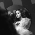 Sonakshi Sinha Instagram - #Kalaastar shattering all records!!! 56 Million in 24 hours and counting… thank you for the love keep it coming 💕 @yoyohoneysingh bada kamaal balliye! #Bts #behindthescenes #shoot #amsterdam