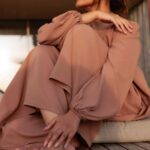 Sonakshi Sinha Instagram - Holiday neutrals to go with everything! Talkin bout my nails 💅 @itssoezi and #Toezi : Beige Craze. Get your hand and toe sets now at www.soezi.in 🎀