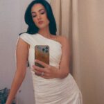 Sonal Chauhan Instagram - Have you seen my song MalMal yet?? 🤍🤍🤍 If not click the link in my bio . . . . . . . . . . . . . . . . . . . . . Outfit by @arokaofficial HMU @vijaysharmahairandmakeup #sonalchauhan #love #sonalchauhanreels #trending