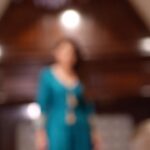 Sonalee Kulkarni Instagram - A musical recap of #navratricollection by @puja.patelll which one is your favourite 🧡🤍❤️💙💚💛🩶💜🦚#sonaleekulkarni #navratrispecial #marathimulgi