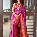 Sonalee Kulkarni Instagram – 🩷 

#sonaleekulkarni #marathimulgi #ganeshchaturthi #ganeshotsav #paithani #pink #silk #nath #sari
#sareelove #instagram #instagood 
#fashion #marathi #indian #woman