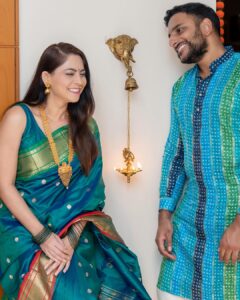 Sonalee Kulkarni Instagram - Happy Diwali 🪔 

#sonaleekulkarni #kunalbenodekar #diwali2023 #happydiwali #diwali