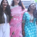 Sonalee Kulkarni Instagram – रंगण्याचा छंद आहे लाभला … आतला अंधार आहे लोपला … @spruhavarad  thanks for this song … @sonalee18588  for रंगगंध initiative 🍀