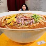 Sonalee Kulkarni Instagram - Food in #Penang depicts its diversity… Ethnic, cultural, regional 🍝 A fusion of #indian #malay #chinese 🍜 Here’s a special episode just about the food in #georgetown taking you through a #foodtour exploring #streetfood and the famous #foodmuseum which showcases its history and evolution. Do watch it on my YouTube channel. OUT NOW - LINK IN BIO #sonaleekulkarni #travelogue #food #penang #nyounya #indian #malaysian #southeastasian #southeastasianfood Filming @kb_keno Editing : @akhilkulkarni_gg @manoj___halande Managed by @aanurag3 @_its_just_shital_ Outfit by @aciddresses styled by @sshorewala Wonder Food Museum Penang