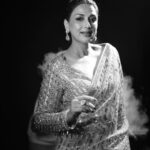 Sonali Bendre Instagram – Glitz, glam, all for the gram! ✨