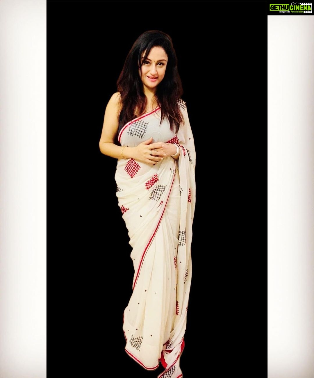 Sonia Agarwal Instagram - #sareelover #soniaagarwal #sa ❤️