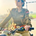 Soniya Bansal Instagram - On national days we shall send wishes and celebrate the hard-earned freedom of our soldiers and the struggles faced by our ancestors. . #travelphotography #fashionstyle #soniyabansal #soniyabansal #actress #model #fashion #instagram #internationalmodel #actress #soniyabansa #lifestyle#soniyabansal