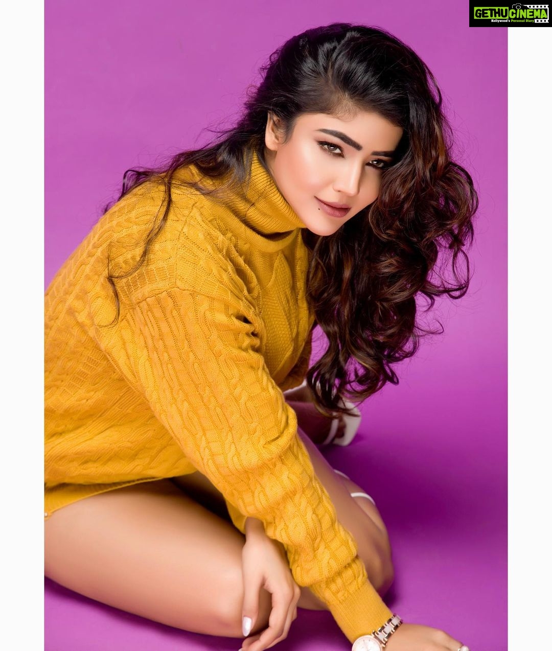 Soniya Bansal Instagram - Always remember that you are absolutely unique. Just like everyone else. you will always be in my heart ❤️ . #travelphotography #fashionstyle #soniyabansal #soniyabansal #actress #model #fashion #instagram #internationalmodel #actress #soniyabansa #lifestyle#soniyabansal