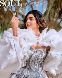 Soniya Bansal Instagram - If you look at what you have in life, you'll always have more. If you look at what you don't have in life, you'll never have enough
