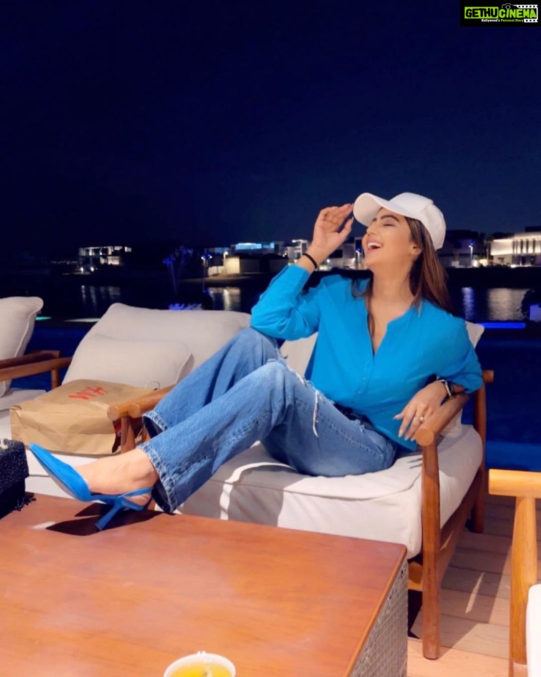Soniya Bansal Instagram - PEOPLE OFTEN REFER TO DUBAI AS THE HONG KONG OF THE GULF, BUT IT'S REALLY MORE LIKE VEGAS! . #travelphotography #fashionstyle #soniyabansal #soniyabansal #actress #model #fashion #instagram #internationalmodel #actress #soniyabansa #lifestyle#soniyabansal United Arab Emirates