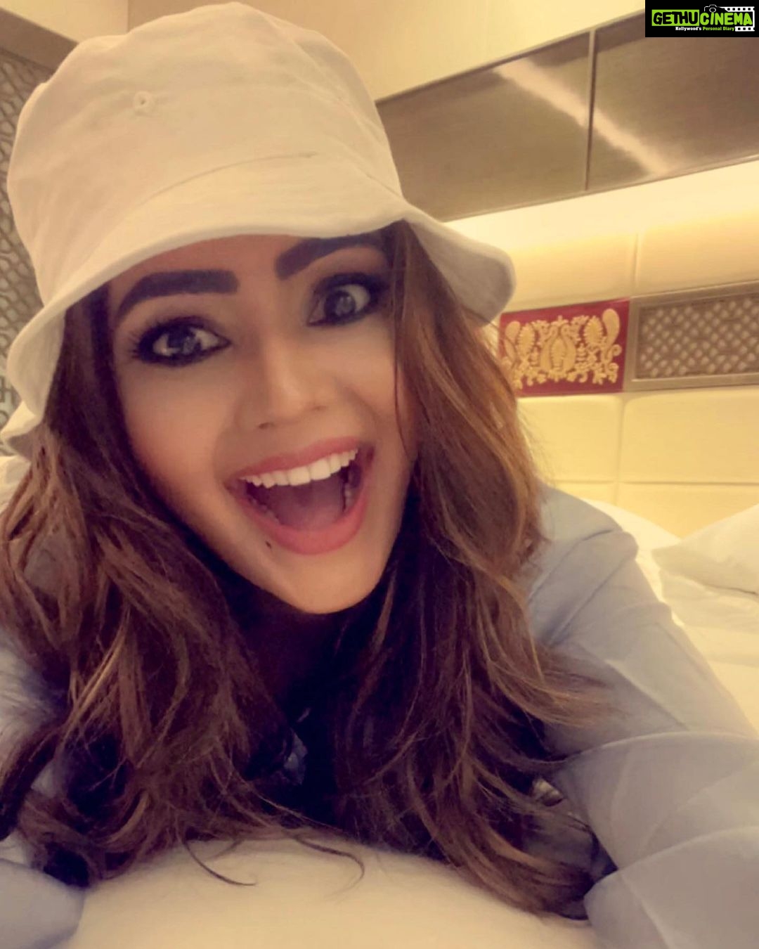 Soniya Bansal Instagram - Life is not a problem to be solved, but a reality to be experienced. #travelphotography #fashionstyle #soniyabansal #soniyabansal #actress #model #fashion #instagram #internationalmodel #actress #soniyabansa #lifestyle #soniyabansal