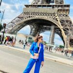Soniya Bansal Instagram – The first step in
crafting the life you
want is to get rid of
everything you dont. 

“Not in doing what
you like, but in liking
what you do is the
secret of happiness.” Paris, France