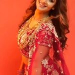 Soniya Bansal Instagram - I believe we are here on the planet Earth to live, grow up and do what we can to make this world a better place for all people to enjoy freedom."