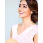 Soniya Bansal Instagram - Now what else should I write about her lovely smile, Just understand something like this, there is a shining moon among millions of stars. Your smiling face can change someone's life Can make it even more beautiful.